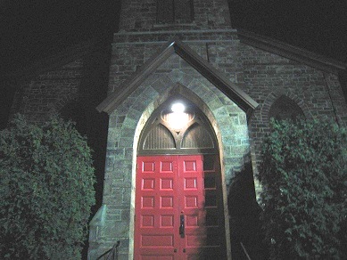 medina church red door